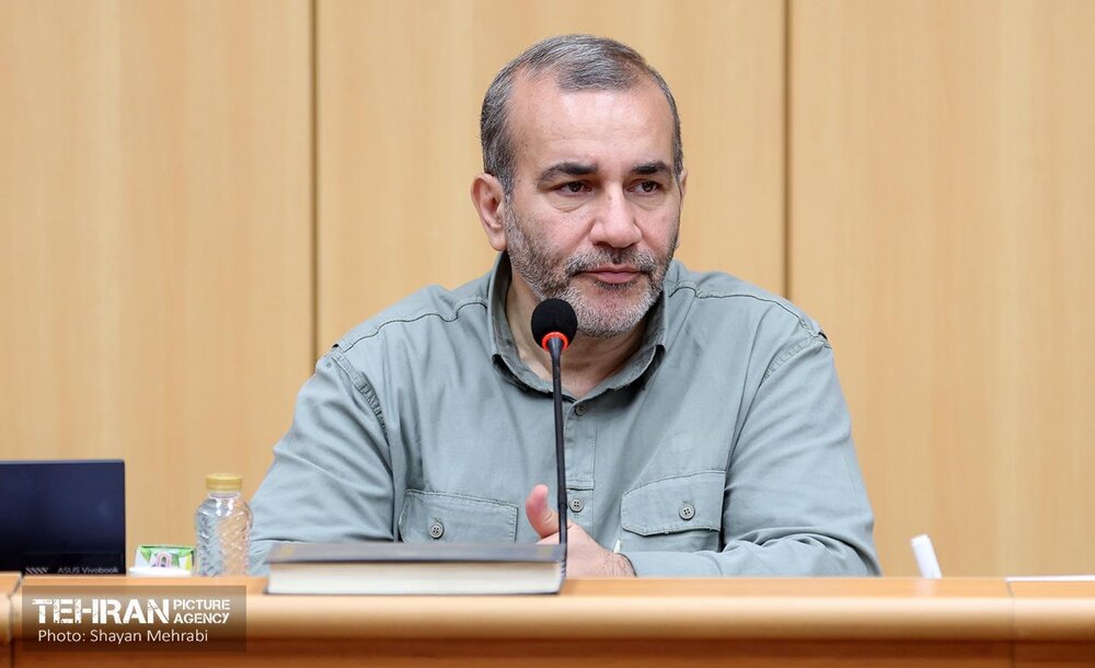 ماهیت کار قرارگاهی مبتنی بر کار جهادی، پرشتاب، میدانی و عملیاتی است