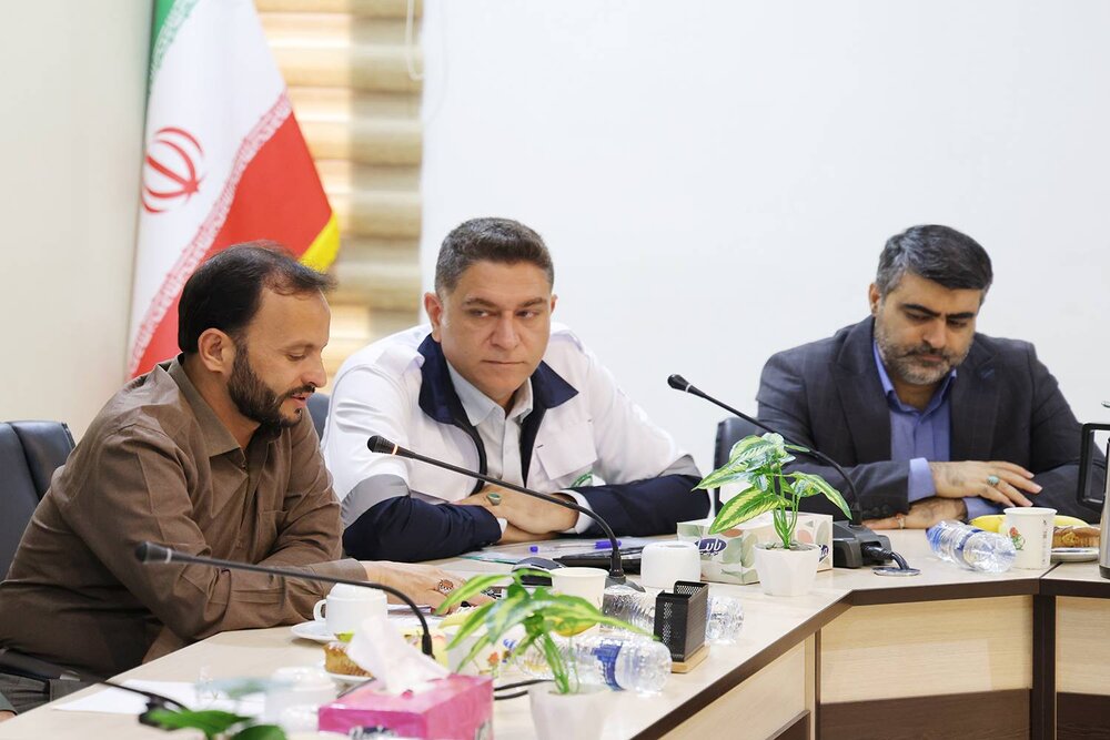 رفع فوری مخاطرات انبار نفت تهران