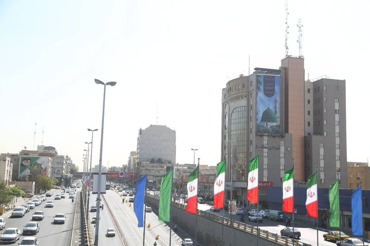 نقش وحدت بر سیمای ساختمان شهرداری منطقه ۱۰