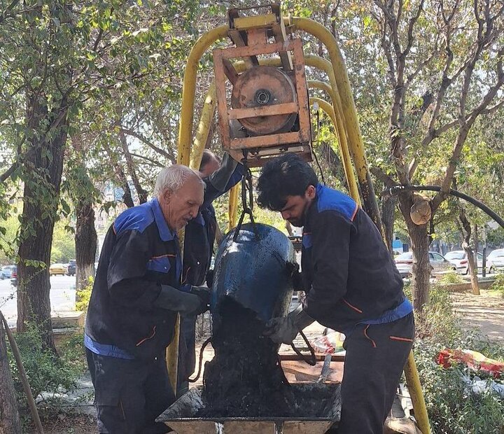 طرح فوریتی ارتقای آمادگی شبکه‌های اصلی و فرعی جمع‌آوری آب‌های سطحی/ لایروبی کانال خیام سرشاخه مدرس – سنایی در بلوار کریم‌خان‌ زند