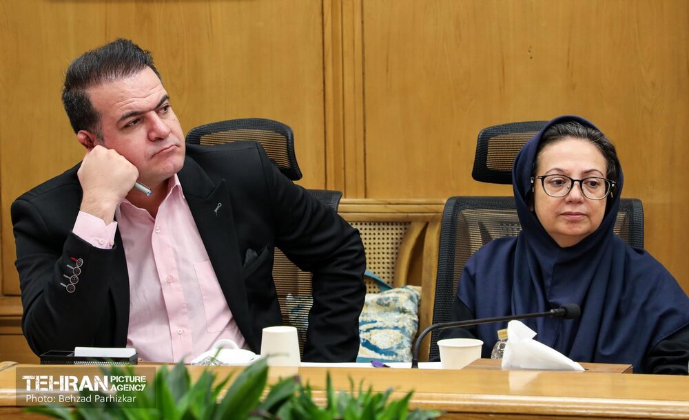نشست «وضعیت تراکم‌های تشویقی پس از جنگ 12 روزه»