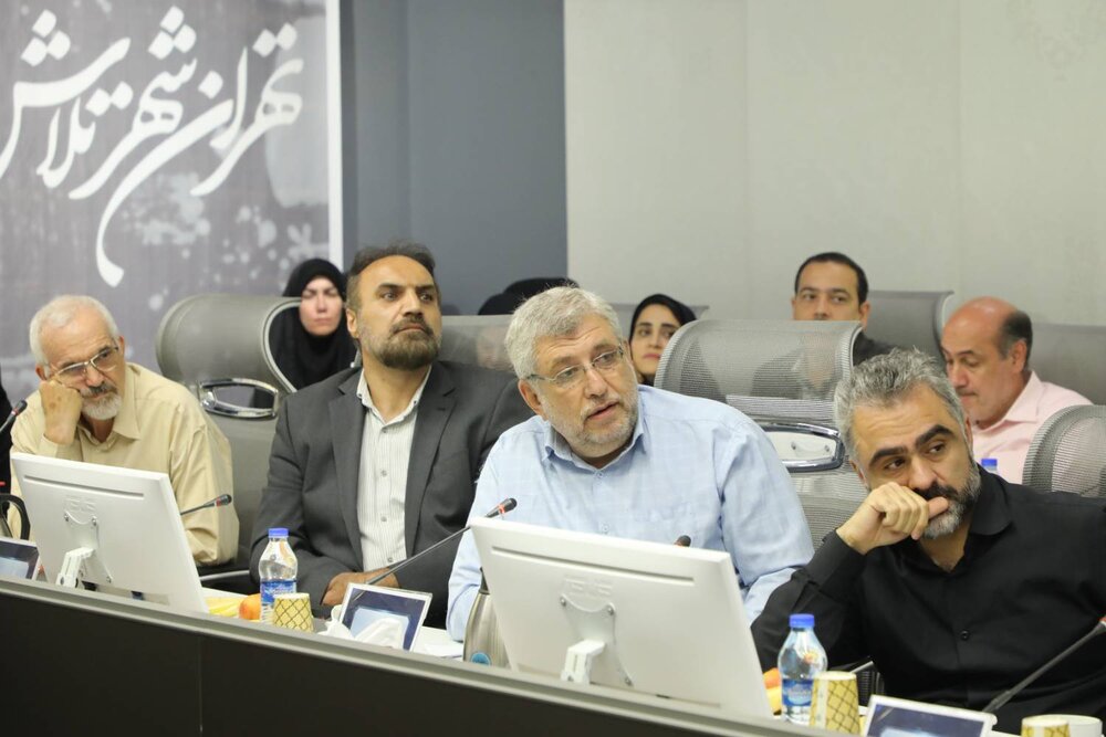 با اجرای پروژههای محلهمحور، مرز خدمت مدیریت شهری را تا درِ منازل شهروندان رساندهایم