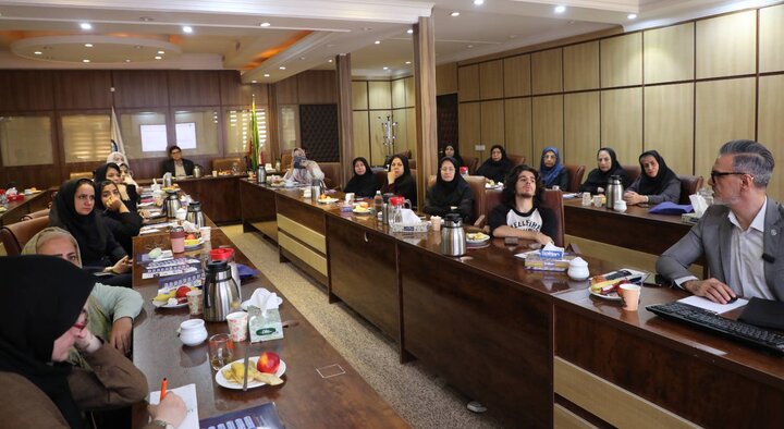 دبیران خانه‌های محیط زیست شهرداری تهران، سفیران مدیریت مصرف آب شدند