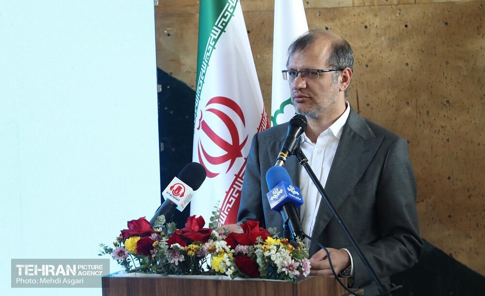 از پیشنهاد سینمایی یک بازیگر پس از بهره‌برداری از بولدرلند تا ماجرای کمک شهرداری برای رفع مشکل کمبود آب شرب تهرانی‌ها