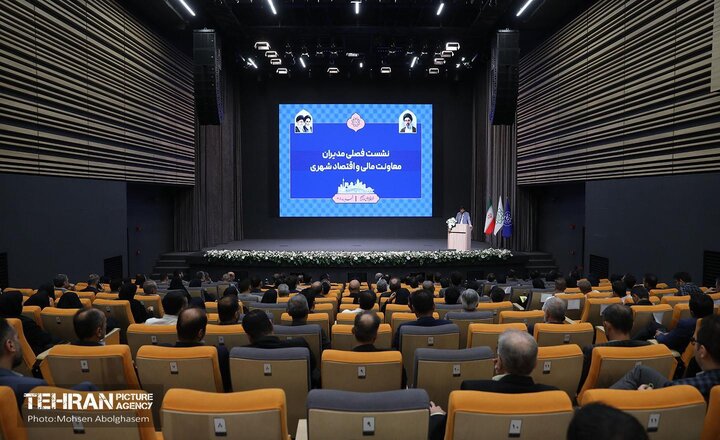 توجه به رشد درآمدهای پایدار؛ زمینه‌ساز ثبات مالی شهرداری تهران