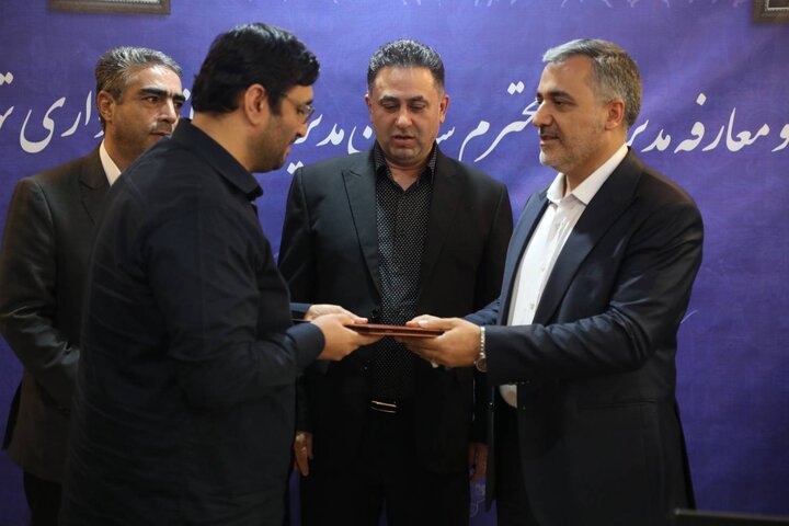 آیین تودیع و معارفه سرپرست سازمان مدیریت پسماند برگزار شد