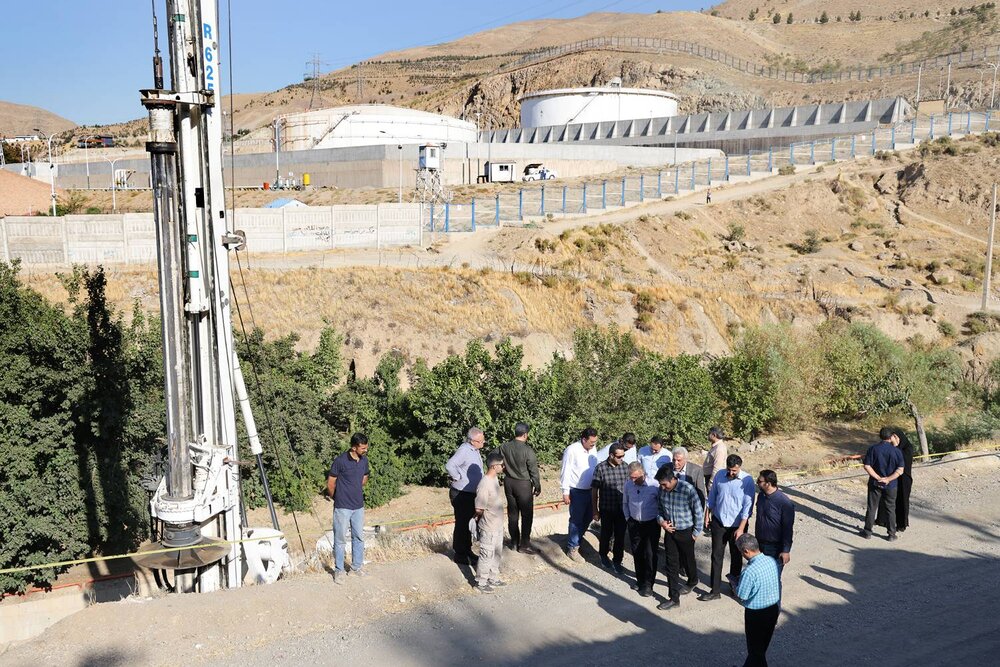 ساماندهی تردد خودروهای سوخت‌رسان با احداث پل دسترسی به انبار نفت