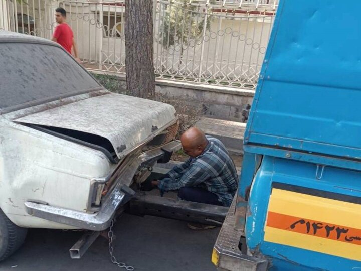 آغاز طرح جمع‌آوری خودروهای اسقاطی و رهاشده منطقه ۸