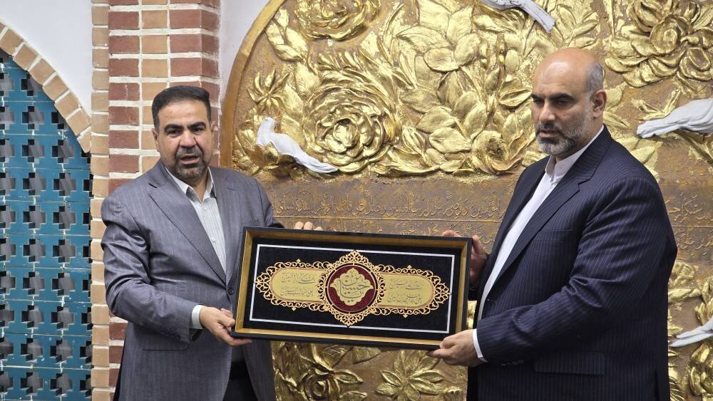 دیدار رئیس ستاد اربعین حسین شهردار تهران با جمعی از مسئولین و خادمان عتبه حسینی