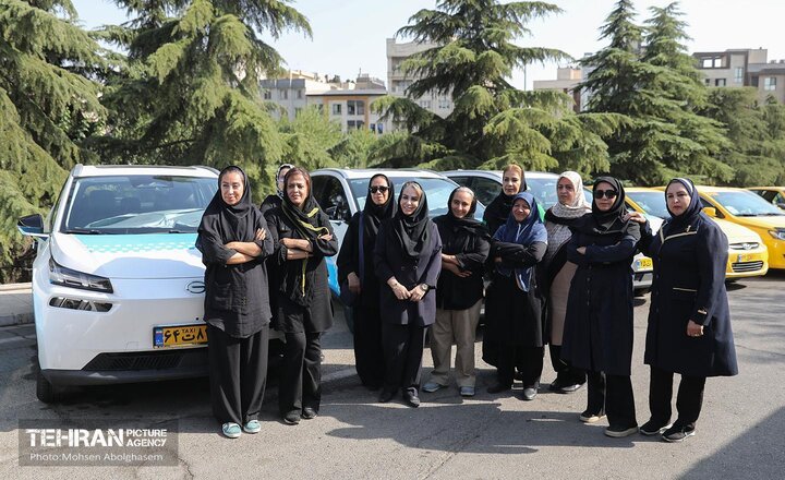 روایتی از ایستگاه تاکسی بانوان در دل نمایشگاه زنان و تولید ملی