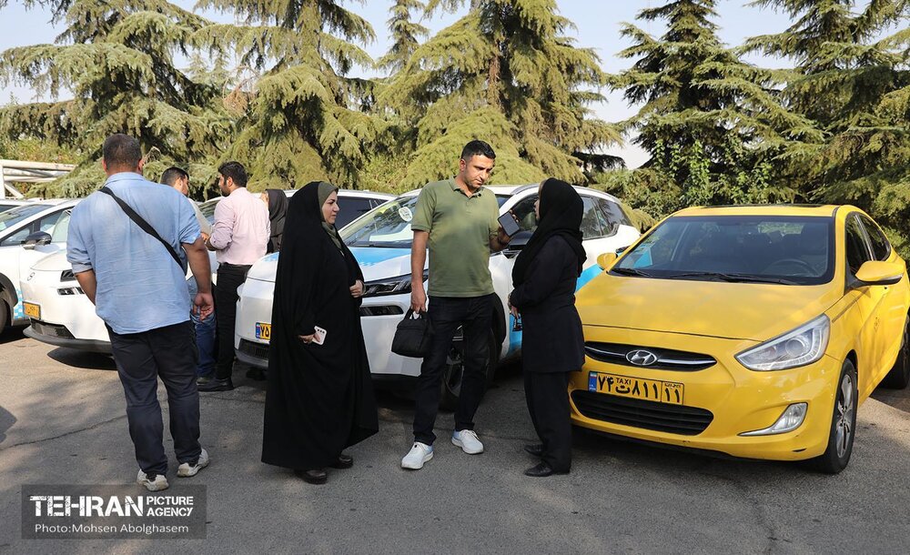 روایتی از ایستگاه تاکسی بانوان در دل نمایشگاه زنان و تولید ملی