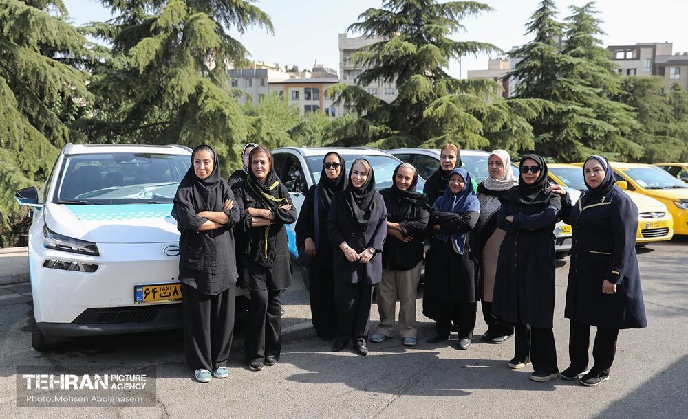 روایتی از ایستگاه تاکسی بانوان در دل نمایشگاه زنان و تولید ملی