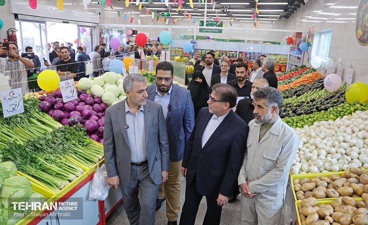تهران ۳۲۰ بازار میوه و تره‌بار دارد؛ اضافه شدن ۶۲ بازار در این دوره مدیریت شهری به پایتخت