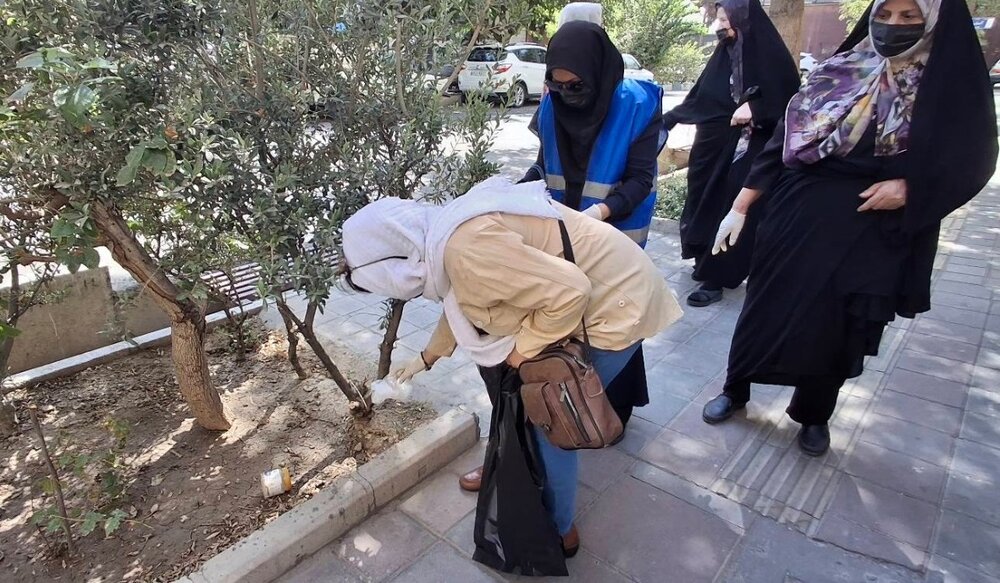 مشارکت شهروندان منطقه ۱۳ در پویش روز جهانی پاکسازی زمین