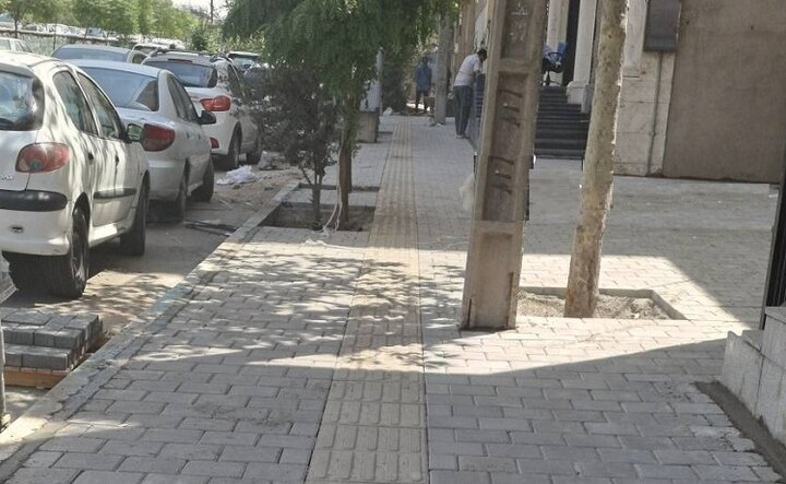 مناسب‌سازی پیاده‌روهای منتهی به ایستگاه مترو «کتاب» آغاز شد