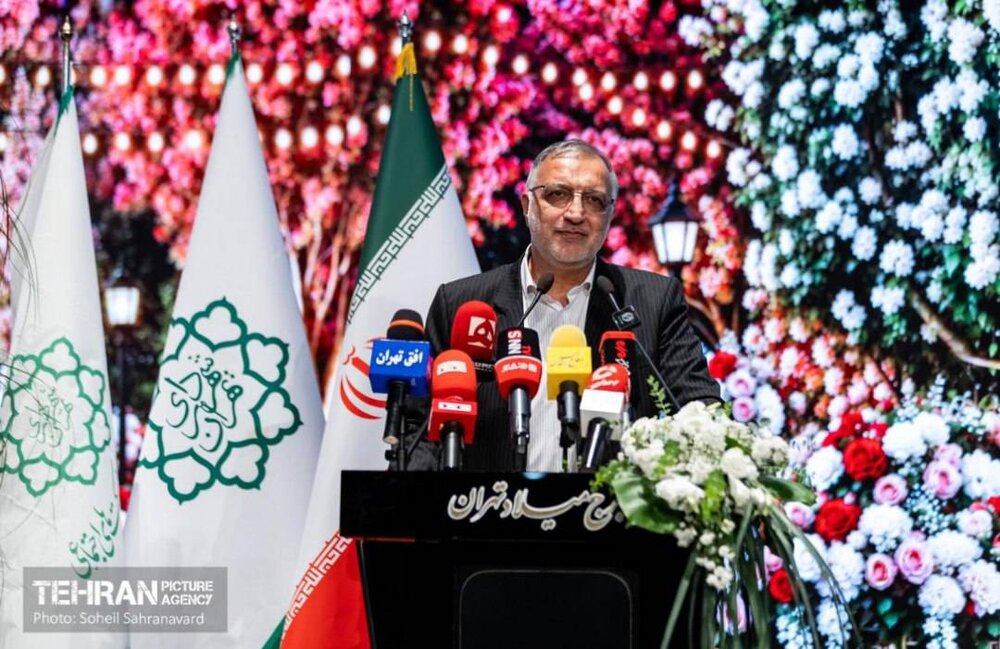 جشن عروسی ویژه در برج میلاد/ مراسم «دل‌آرام شهر» چگونه برگزار شد؟