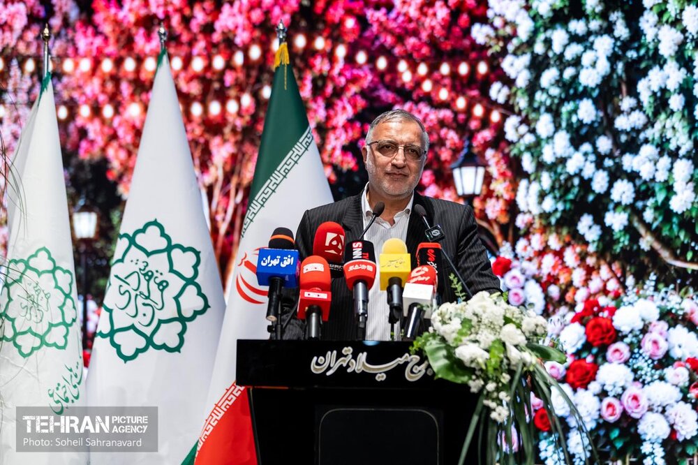 جشن ازدواج ۱۱۰ زوج جوان تهرانی