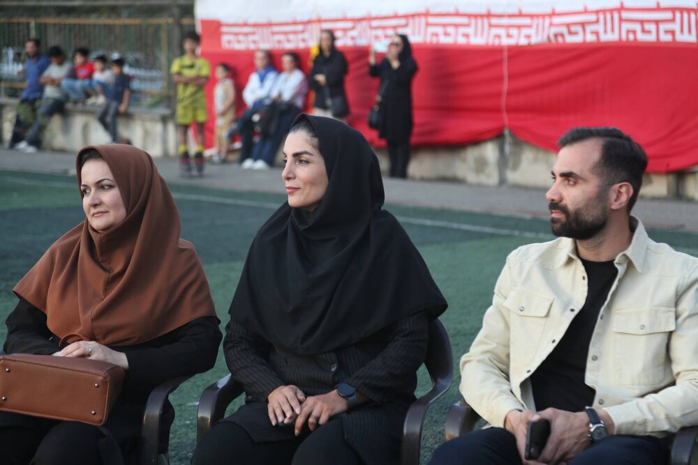 پس از سه هفته رقابت و حضور۴۰۰ نوجوان برگزار شد