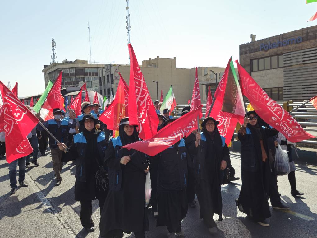 “جانفدای ایران" تجلی اقتدار ملی و آمادگی هزاران بسیجی شهرداری تهران برای دفاع همهجانبه است