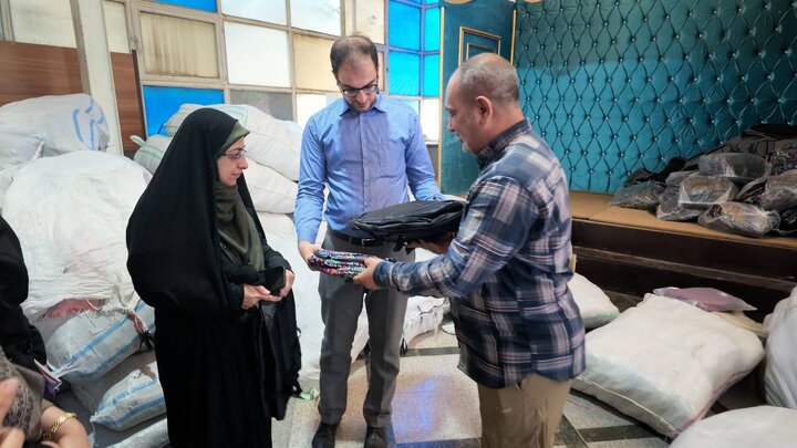 توزیع عادلانه بسته‌های آموزشی و لوازم التحریر به دانش‌آموزان کم‌برخوردار باید بر اساس شاخص‌های نیازسنجی انجام شود