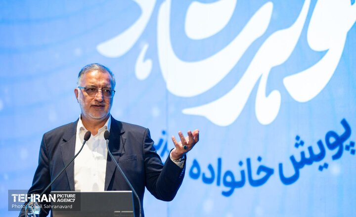دشمن در عرصه فرهنگ و خاصه عفاف و حجاب سرمایه‌گذاری کرده است