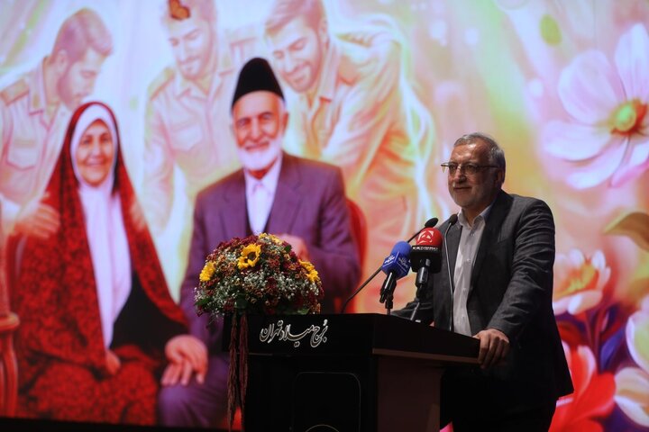 برنامه‌های شهرداری برای سالمندان و حمایت از فرزندآوری