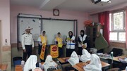  فرشتگان نجات در کنار دانش‌آموزان منطقه ۸؛ آموزش ایمنی و فرهنگ ترافیک 
