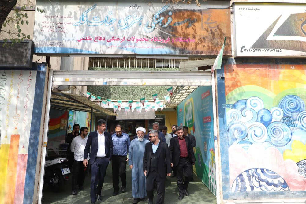 بازدید مرتضوی از مؤسسه فرهنگی هنری جنات فکه