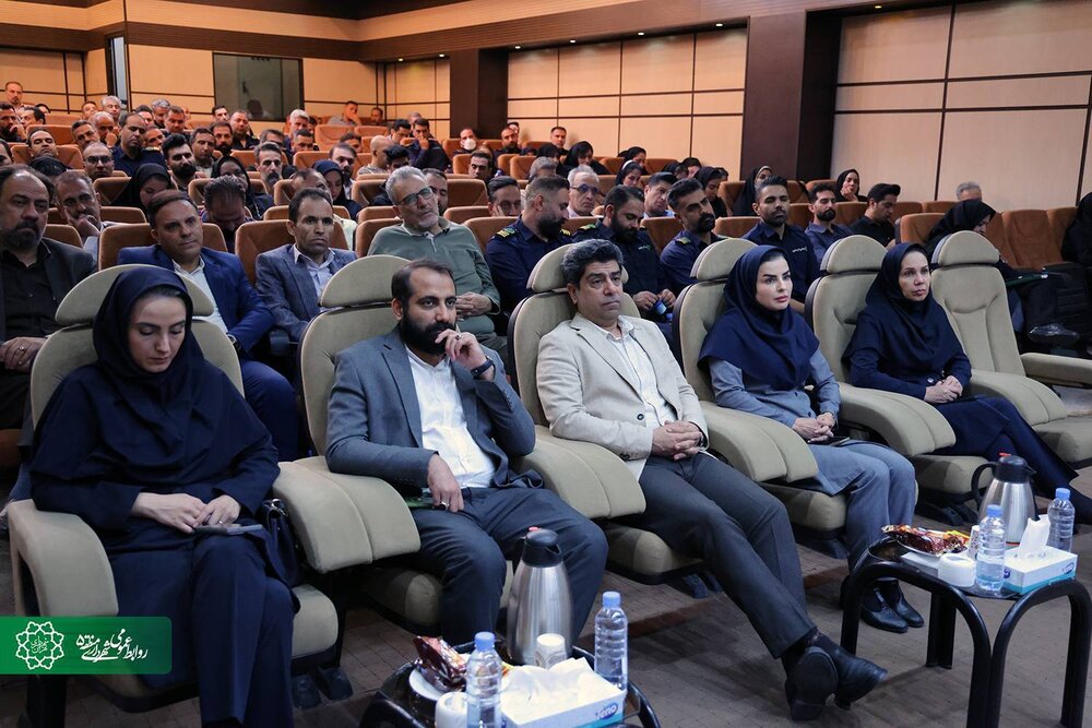 برگزاری سومین کارگاه آموزشی «آشنایی با قوانین و مقررات تخلفات اداری» ویژه کارشناسان در شهرداری منطقه ۵