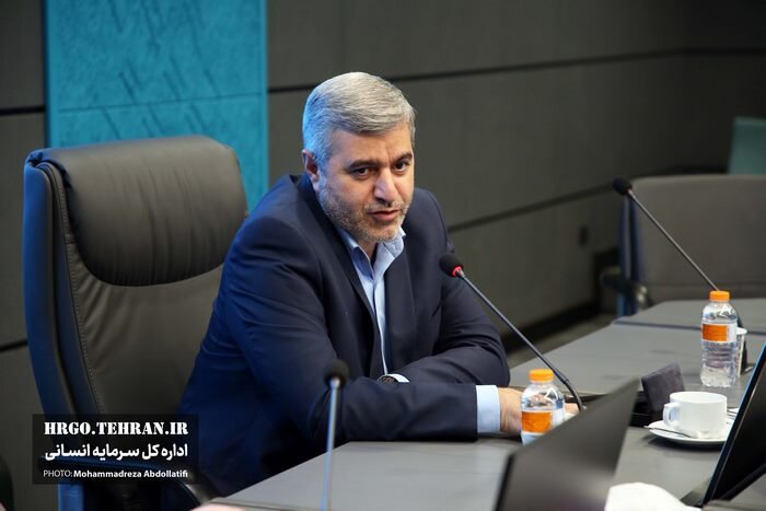 ملاقات مستقیم مدیرکل سرمایه انسانی با بیش از ۶۰ نفر از کارکنان منطقه یک و برج میلاد