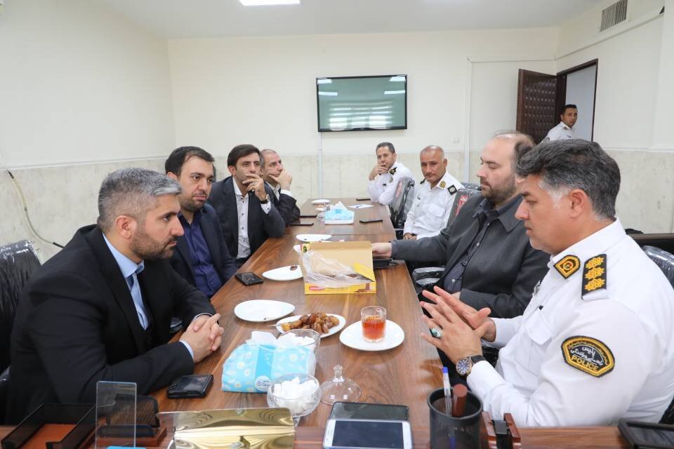 شهردارمنطقه۱۳ با مسئولان ارشد فراجا دیدار کرد