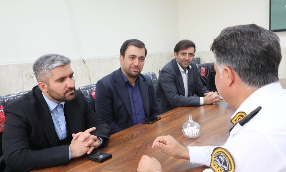 شهردارمنطقه۱۳ با مسئولان ارشد فراجا دیدار کرد