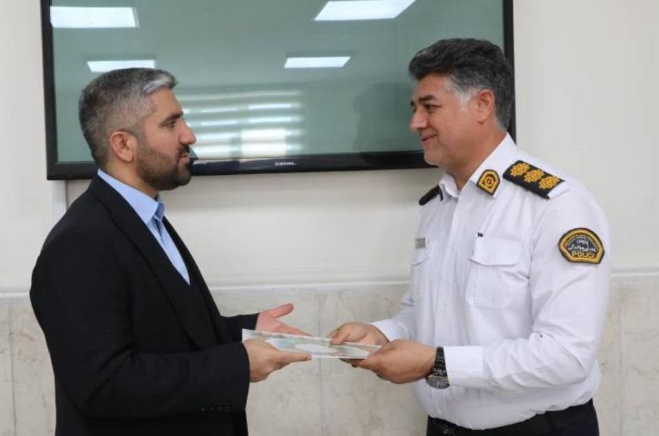 شهردارمنطقه۱۳ با مسئولان ارشد فراجا دیدار کرد