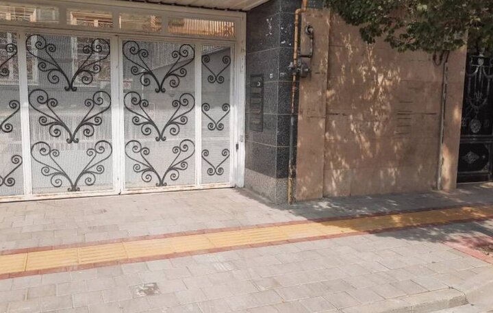 بهسازی پیاده‌رو و جداول در محله نیروی هوایی