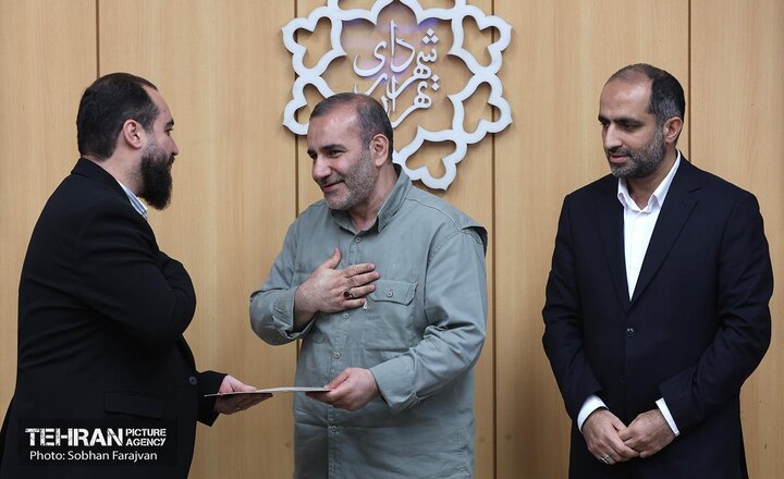 نشست هم‌اندیشی با رابطین و فعالان اسکان آسیب‌دیدگان جنگ رمضان