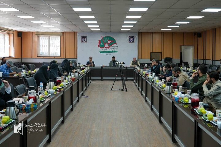 دهمین رحیل؛ یک راه، هزار روایت/ خوانش روایی جنگ رمضان با حضور فعالان رسانه‌ای در بهشت زهرا(س)