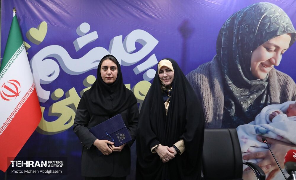 نشست خبری مشترک سخنگو و رییس مرکز زنان و خانواده شهرداری تهران