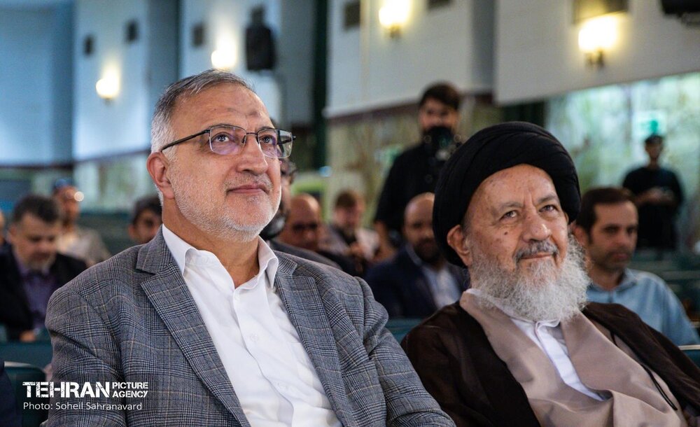 نشست ادوار بسیج دانشجویی