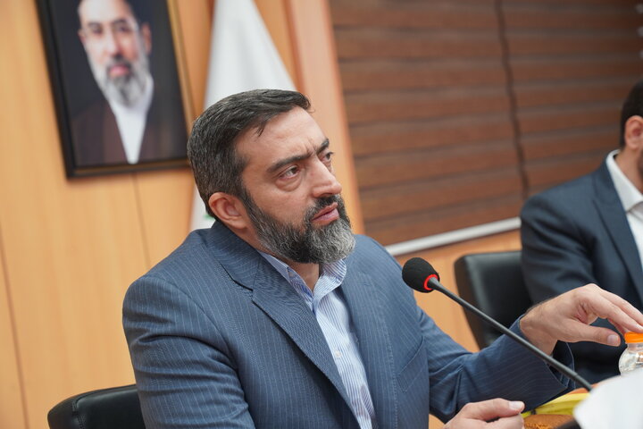 آمادگی مرکز مطالعات برای حمایت از پایان‌نامه‌های دانشجویان بین‌المللی