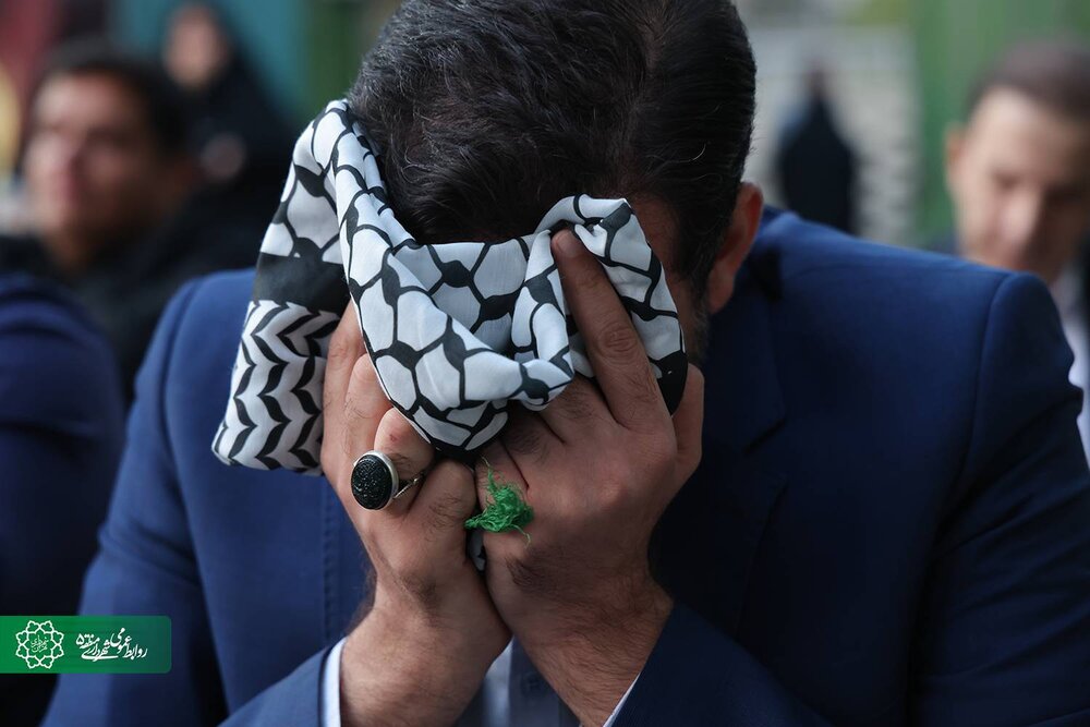 تجلیل از خانواده‌های ۱۳ بانوی شهیده جنگ رمضان به مناسبت روز پرستار