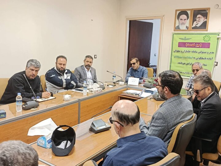 برگزاری میز خدمت سامانه جانبازان و معلولان شرکت واحد به مناسبت روز جهانی عصای سفید