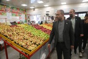 بازدید شهردار منطقه ۱۰ از ۶ میدان میوه و تره‌بار در راستای نظارت بر اجرای طرح «تورم صفر»