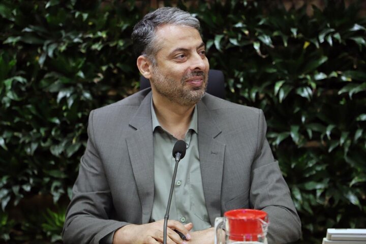 جمعه‌بازار پروانه از اول آبان به پارکینگ طبقاتی حافظ منتقل می‌شود