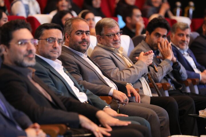 برگزاری جشن خانوادگی روز پرستار با حضور شهردار منطقه ۱۷