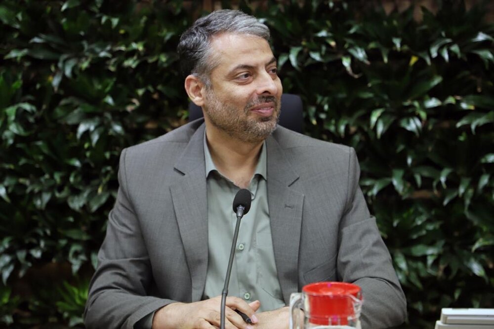 جمعه‌بازار پروانه از اول آبان به پارکینگ طبقاتی حافظ منتقل می‌شود