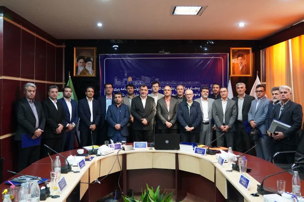 پوستر سومین دوره لیگ ملی خلاقیت کلان‌شهرها رونمایی شد