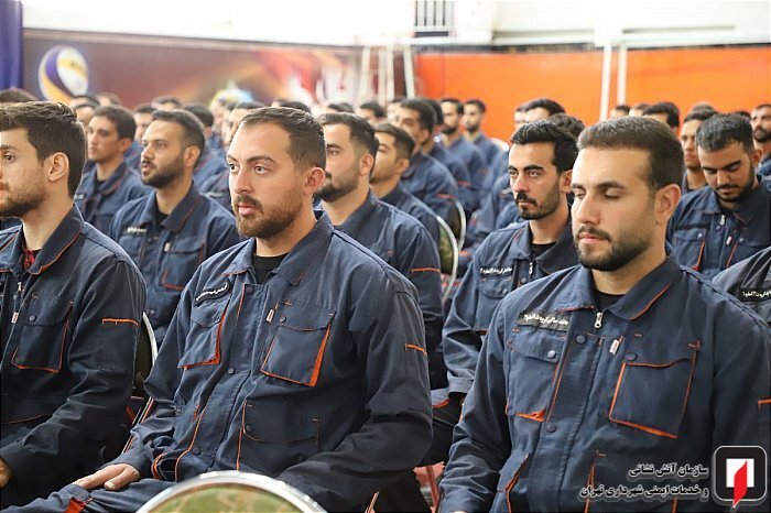 پیوستن ۱۰۵ آتش‌نشان تازه‌نفس به بدنه عملیاتی آتش‌نشانی تهران با شعار «آتش نشان تا پای جان»
