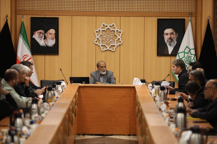 خروجی اقدامات مدیریت شهری از طریق شهرداران نواحی به مردم منتقل می‌شود