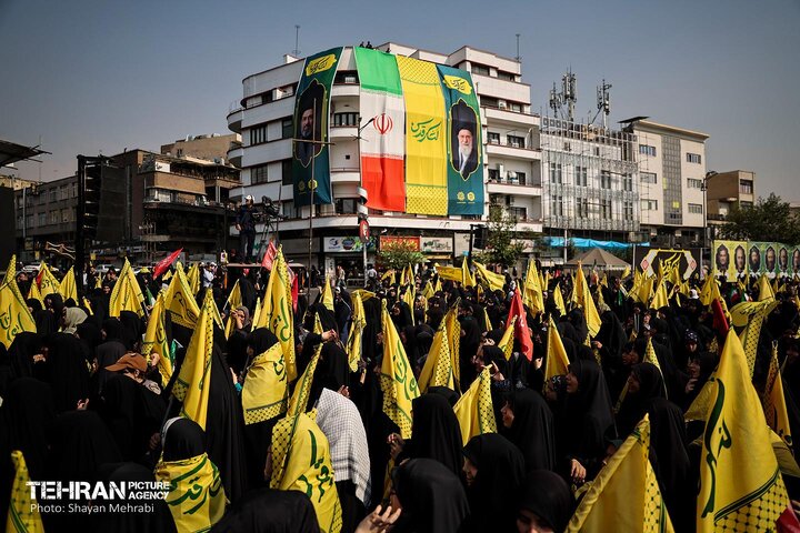 اجتماع «نوجوانان آرمانی، لشکر قدس»
